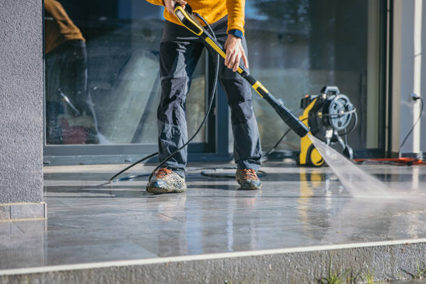 Best Driveway Pressure Washing  in Preston, MN